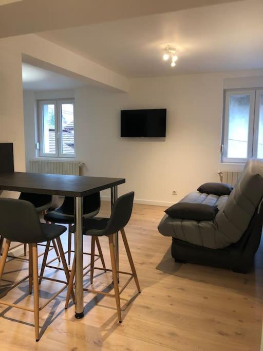 Appartement Moderne & Lumineux 40M2 Centre Luxeuil Zewnętrze zdjęcie